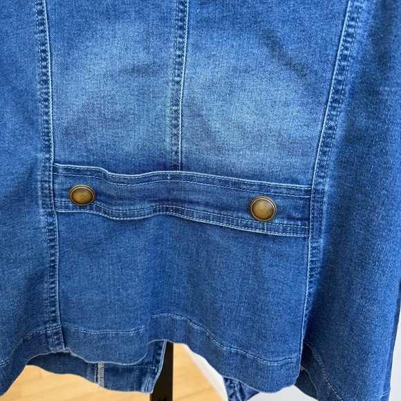 NWOT SHEIN Denim Jacket, size Medium - Picture 5 of 7